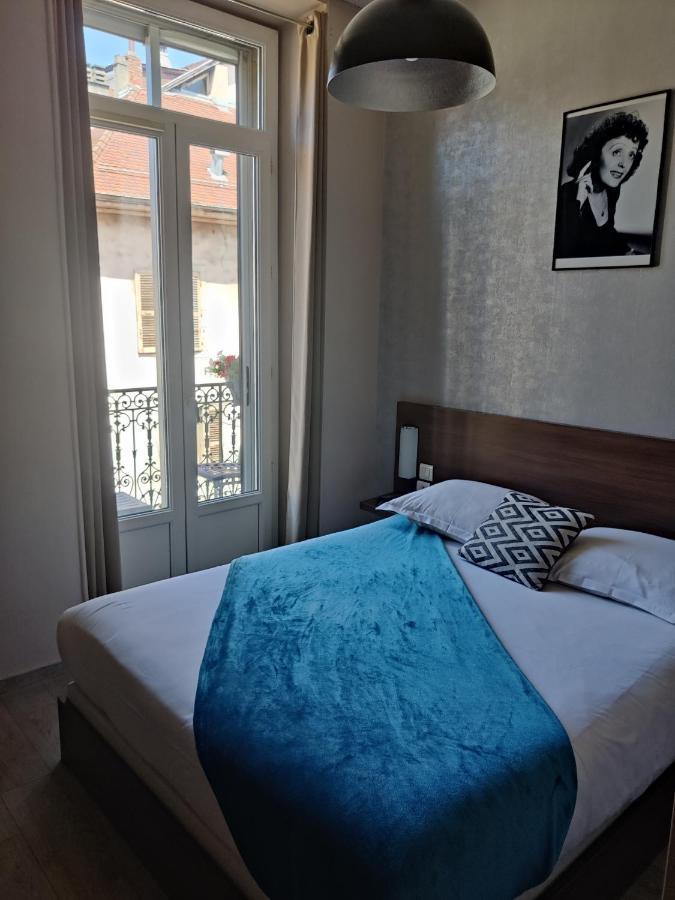 Atipik Hotel Annecy Bagian luar foto