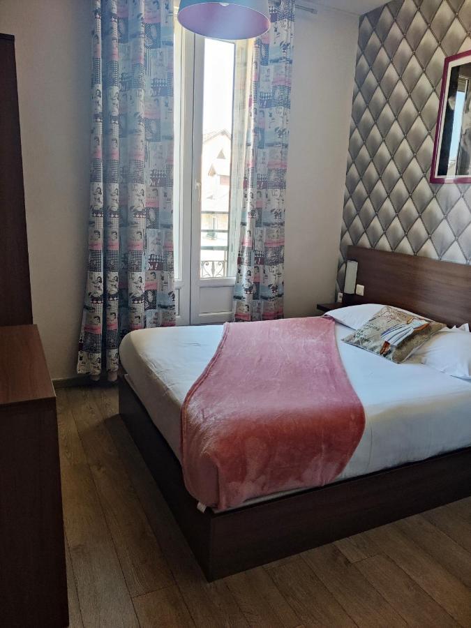 Atipik Hotel Annecy Bagian luar foto