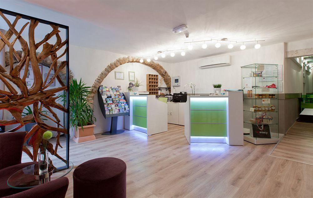 Atipik Hotel Annecy Bagian luar foto